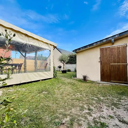 Дом отдыха La Dune - Maison Au Bord De L'eau Lingreville