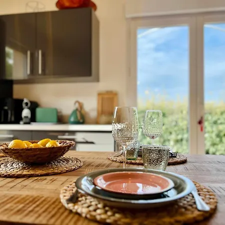 Дом отдыха La Dune - Maison Au Bord De L'eau *